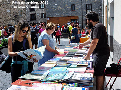 Feria del libro y del cómic en Villanúa