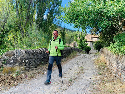 ‘Chino chano’ inicia su ruta más larga en el Camino de Santiago desde Somport 