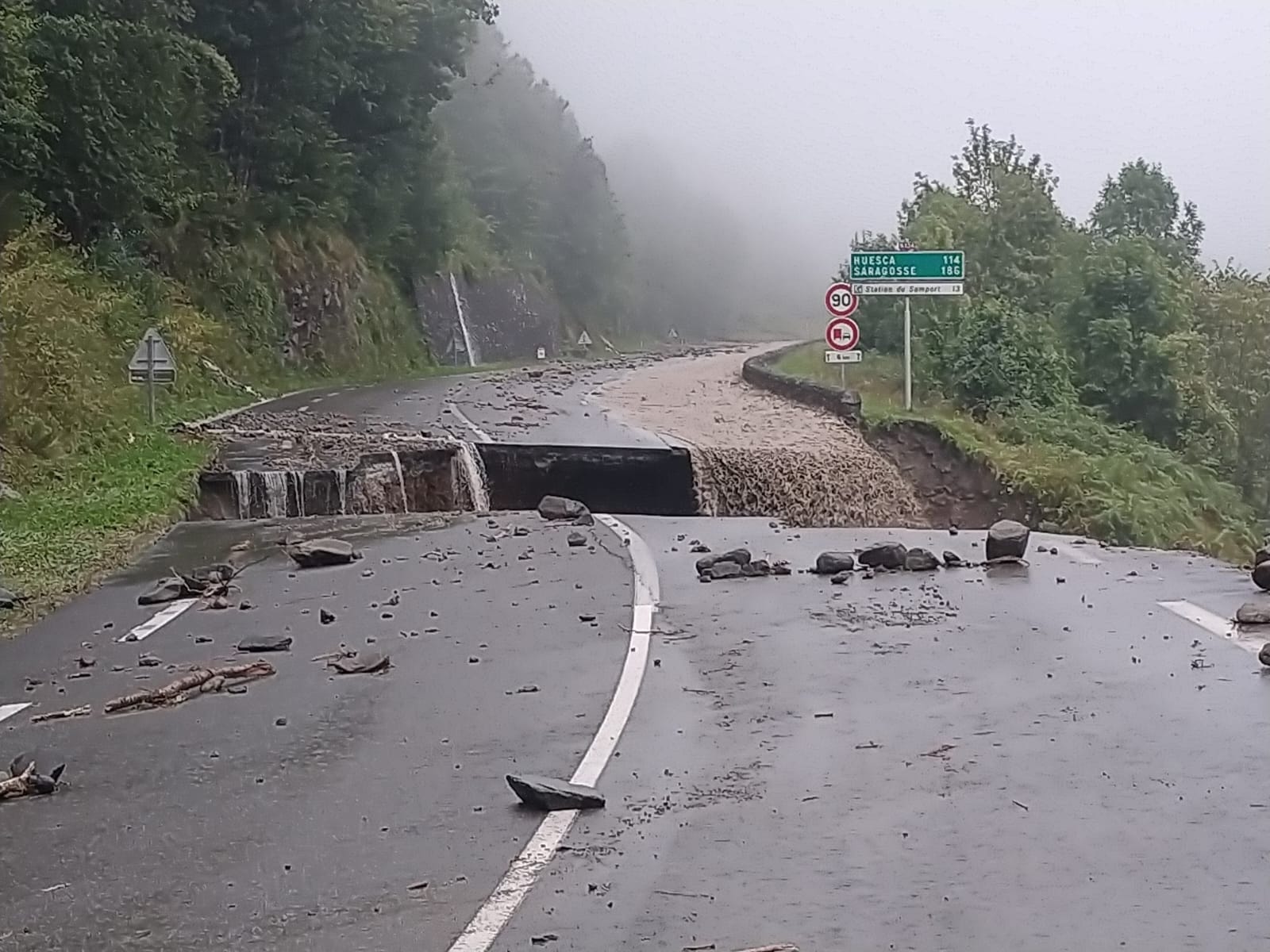 Cortado el acceso a Francia por Somport